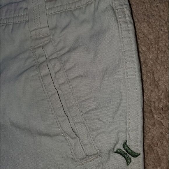 Hurley Cargo Shorts 1 - Picture 4 of 4